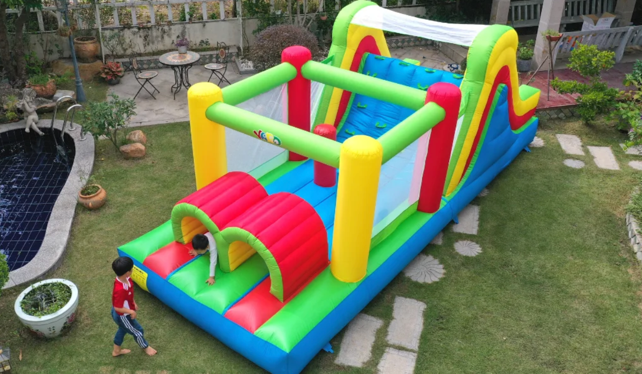 Inflatable Obstacle Course Bounce House with Slide – 6.5m x 3m x 2.5m for sale